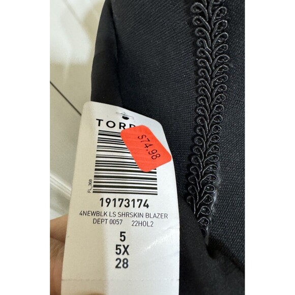 NWT  TORRID Womens Jacket Black Relaxed Open Front sz 5 Stretch - Picture 2 of 6